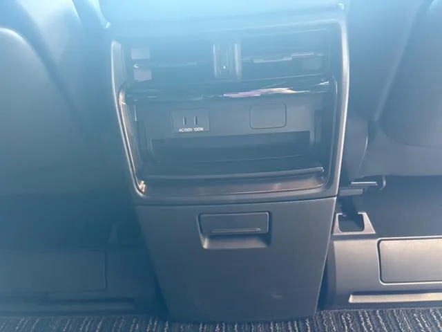Toyota Alphard Z 2025 — миниатюра 5