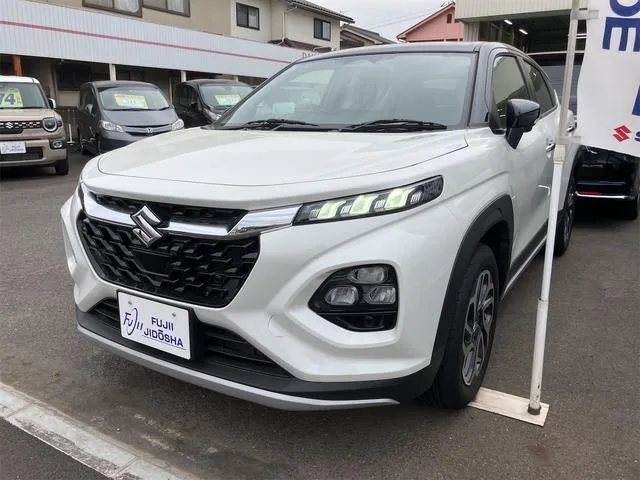 Suzuki FRONX BASE GRADE 2024 — фото 1, купить с доставкой в Москву