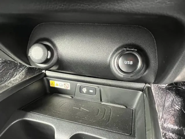 Suzuki FRONX BASE GRADE 2025 — миниатюра 3
