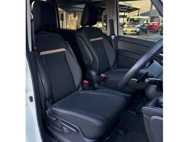 Nissan SERENA HIGHWAY STAR V 2023 — миниатюра 5
