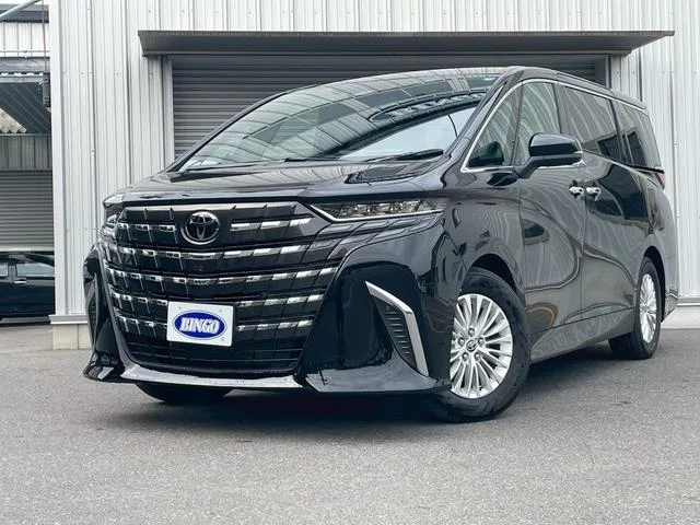 Toyota ALPHARD HYBRID X 2026 — фото 1, купить с доставкой в Москву