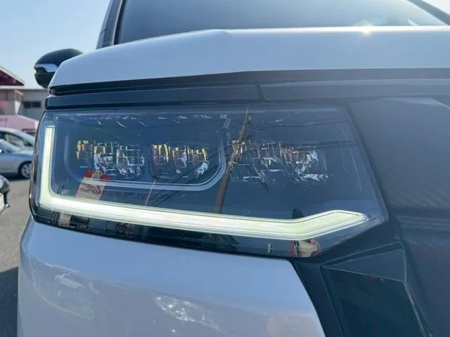 Honda STEPWAGON E:HEV SPADA 2023 — миниатюра 5