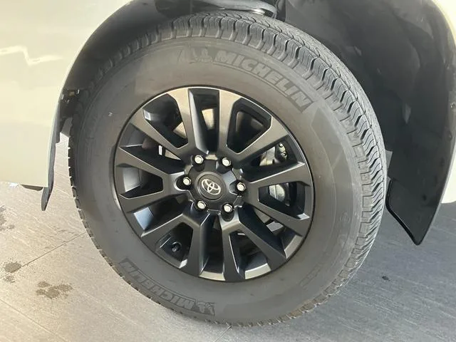 Toyota Land Cruiser Prado TX L PACKAGE MATT BLACK EDITION 2023 — миниатюра 2
