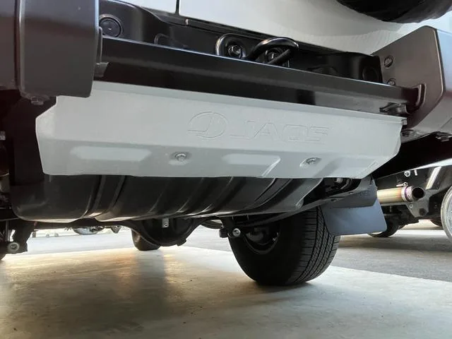 Toyota Landcruiser 70 AX 2025 — миниатюра 2