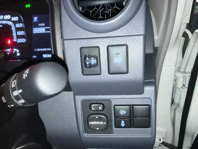 Toyota Landcruiser 70 AX 2025 — миниатюра 5