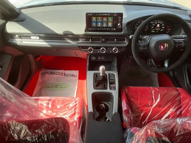 Honda CIVIC TYPE R 2026 — миниатюра 3