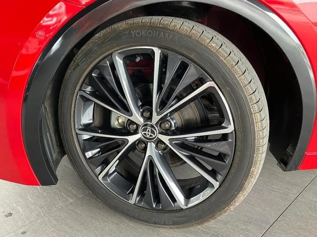 Toyota Prius Z 2023 — миниатюра 2