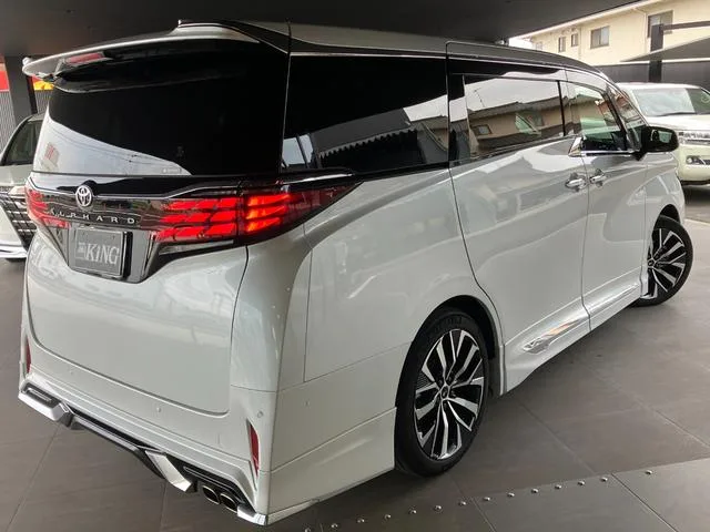 Toyota Alphard Z 2025 — миниатюра 3
