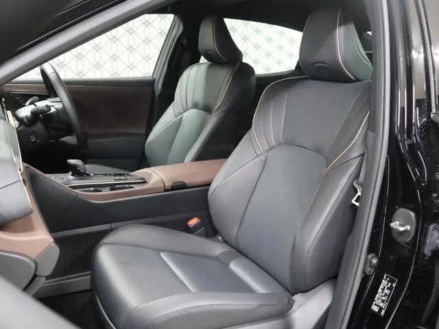 Toyota CROWN CROSSOVER G ADVANCED LEATHER PACKAGE 2023 — миниатюра 2