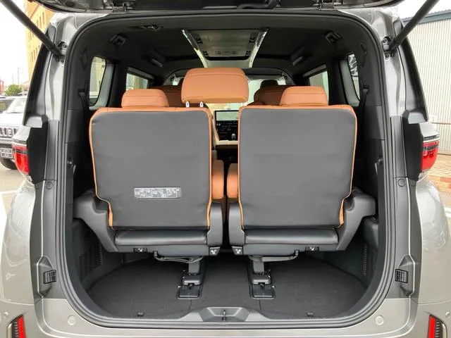 Toyota VELLFIRE HYBRID Z PREMIER 2026 — миниатюра 5