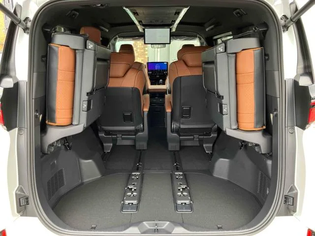 Toyota VELLFIRE HYBRID Z PREMIER 2026 — миниатюра 5