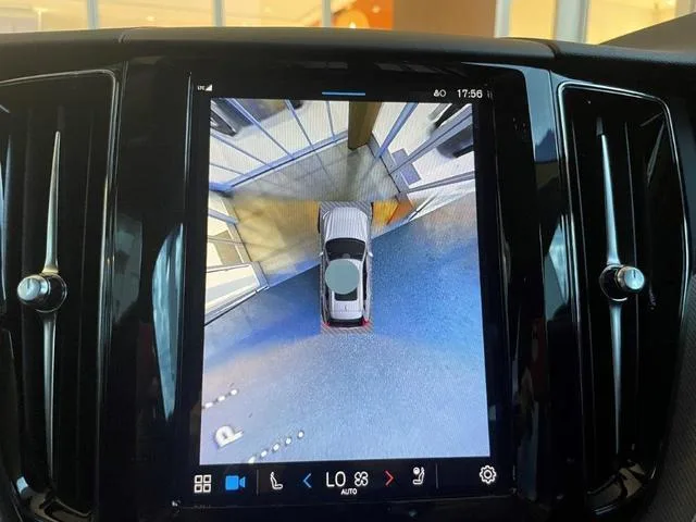 Volvo XC60 PLUS B5 2024 — миниатюра 5