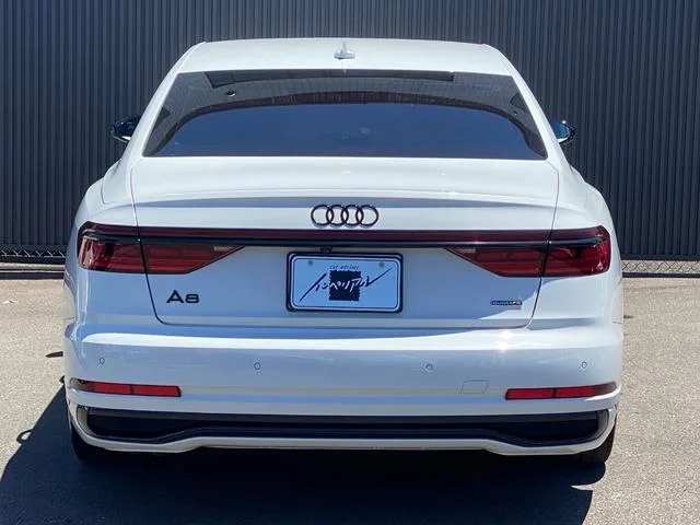 Audi A8 55TFSI QUATTRO 2022 — миниатюра 2