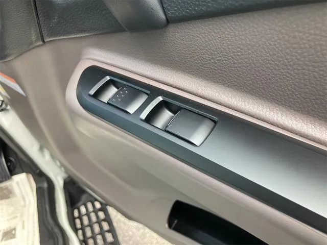 Mitsubishi Fuso CANTER DOUBLE CAB 2025 — миниатюра 3