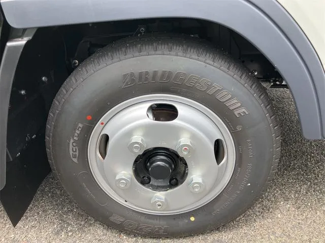 Mitsubishi Fuso CANTER DOUBLE CAB 2025 — миниатюра 5