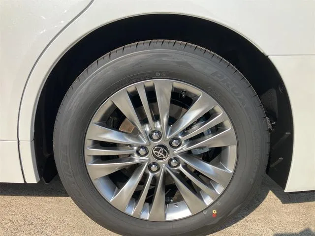 Toyota Alphard Z 2025 — миниатюра 5