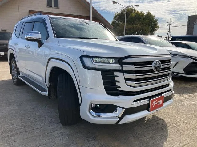 Toyota Land Cruiser ZX 2022 — миниатюра 4