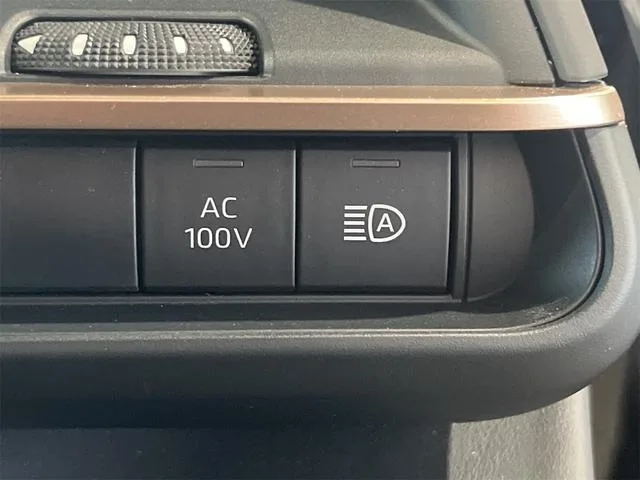 Toyota CROWN CROSSOVER RS ADVANCED 2023 — миниатюра 4