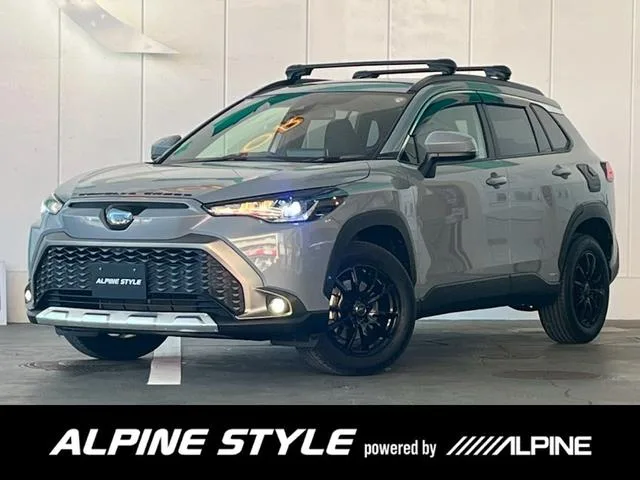 Toyota CorollaCross 2023 — фото 1, купить с доставкой в Москву