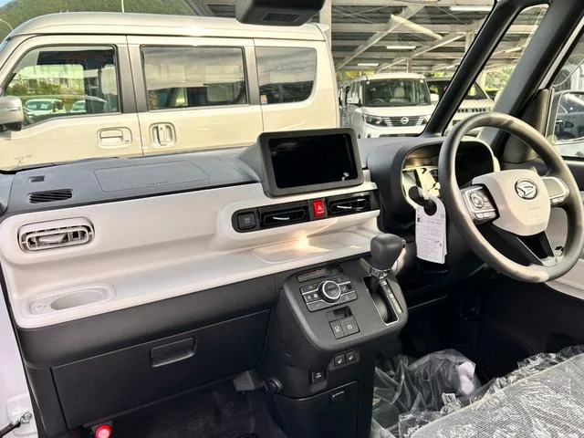 Daihatsu MOVE CANBUS STRIPES G 2025 — миниатюра 4