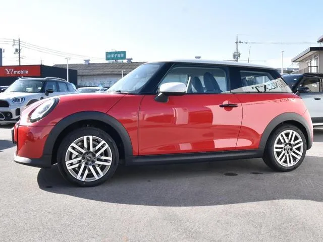 MINI MINI COOPER C CLASSIC TRIM 2024 — миниатюра 2