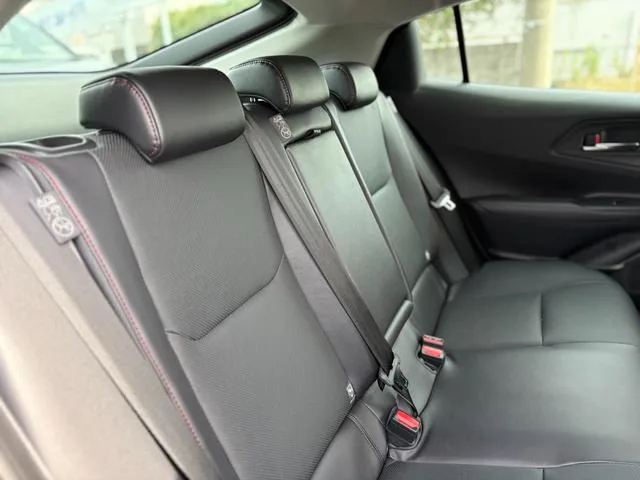 Toyota Prius Z 2023 — миниатюра 5