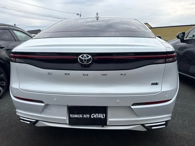 Toyota CROWN CROSSOVER 2024 — миниатюра 3