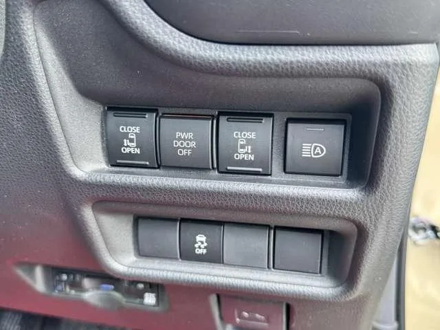 Toyota SIENTA HYBRID Z 2022 — миниатюра 4