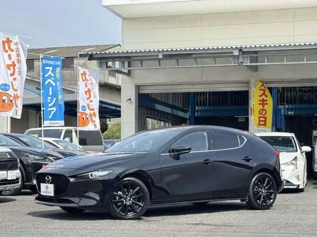 Mazda MAZDA3 FASTBACK 20S RETRO SPORTS EDITION 2025 — миниатюра 2