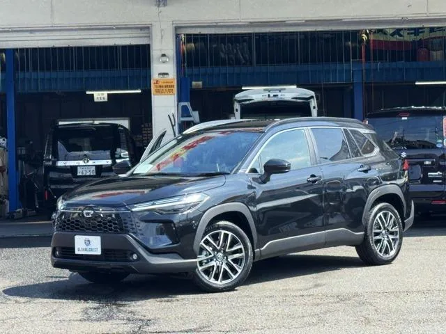 Toyota CorollaCross HYBRID Z 2026 — фото 1, купить с доставкой в Москву