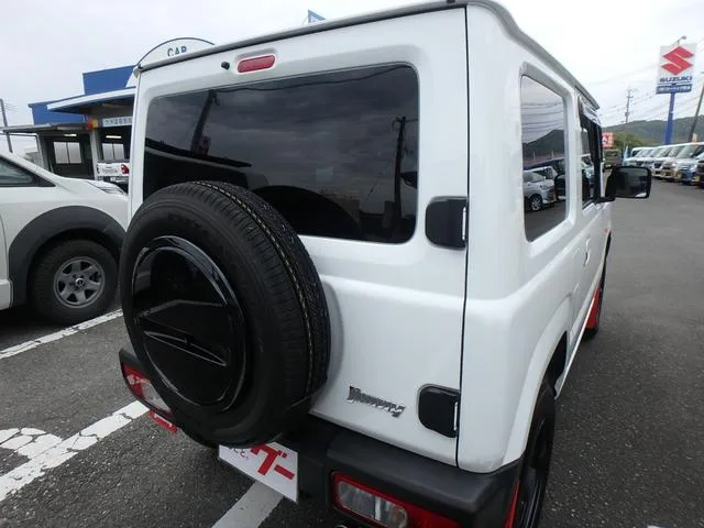 Suzuki Jimny XG 2023 — миниатюра 4