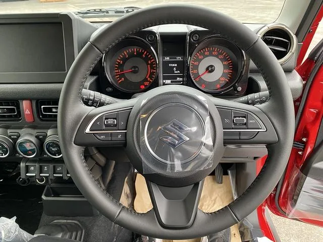 Suzuki JIMNY NOMADE FC 2026 — миниатюра 4