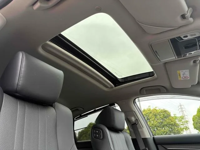 Honda Accord EX 2023 — миниатюра 5