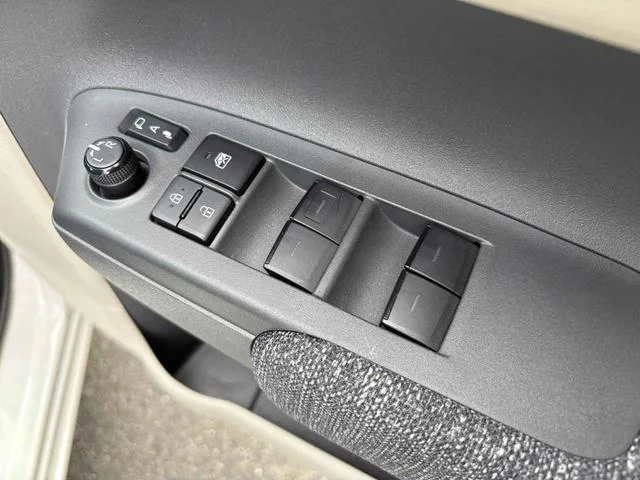 Toyota SIENTA HYBRID Z 2023 — миниатюра 5