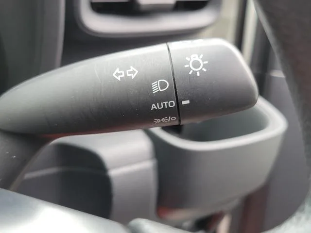 Toyota SIENTA X 2023 — миниатюра 2