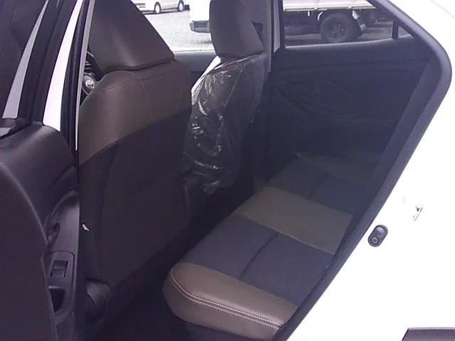 Toyota YARIS CROSS HYBRID Z 2025 — миниатюра 2