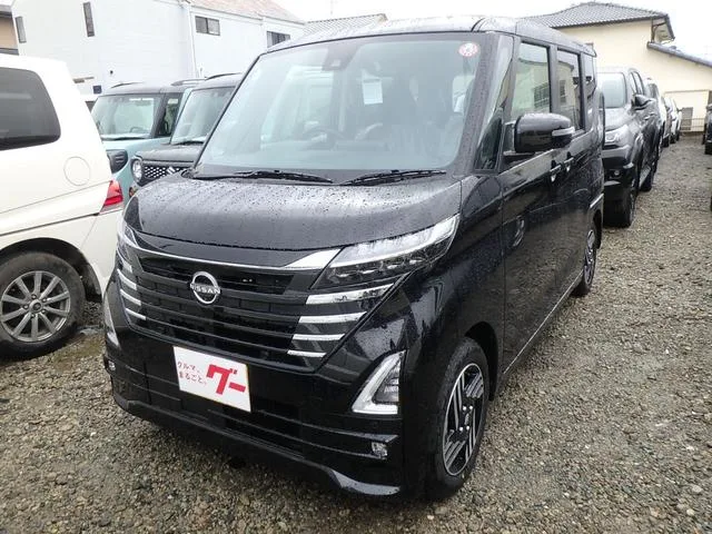 Nissan ROOX HIGHWAY STAR X 2023 — фото 1, купить с доставкой в Москву