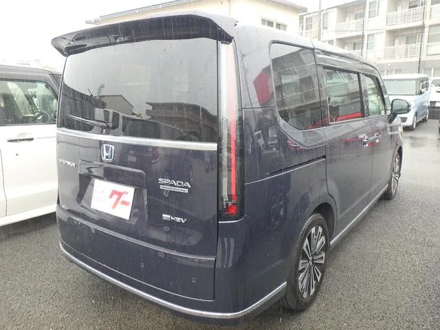 Honda STEPWAGON E:HEV SPADA PREMIUM LINE 2025 — миниатюра 2