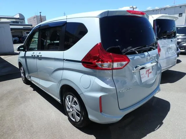 Honda FREED HYBRID HYBRID G 2023 — миниатюра 2
