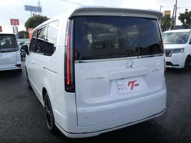 Honda STEPWAGON SPADA 2026 — миниатюра 2