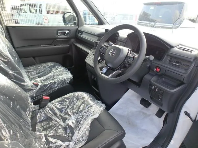 Honda STEPWAGON SPADA 2026 — миниатюра 3