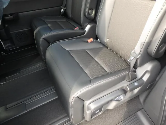 Honda STEPWAGON SPADA 2026 — миниатюра 5