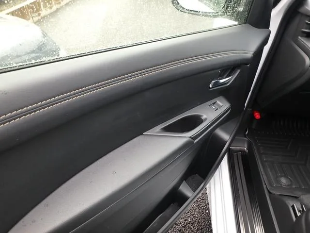 Nissan SERENA E-POWER HIGHWAY STAR V 2024 — миниатюра 3