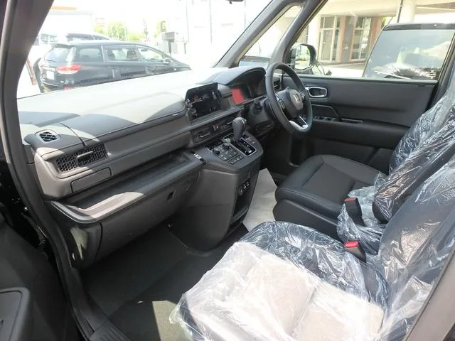 Honda STEPWAGON SPADA 2026 — миниатюра 4