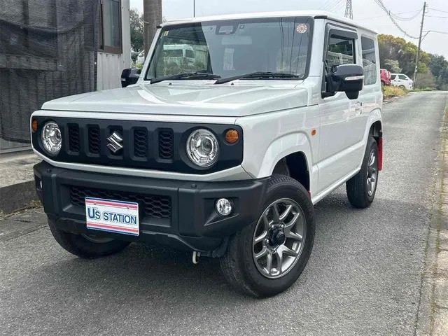 Suzuki Jimny XC 2023 — фото 1, купить с доставкой в Москву