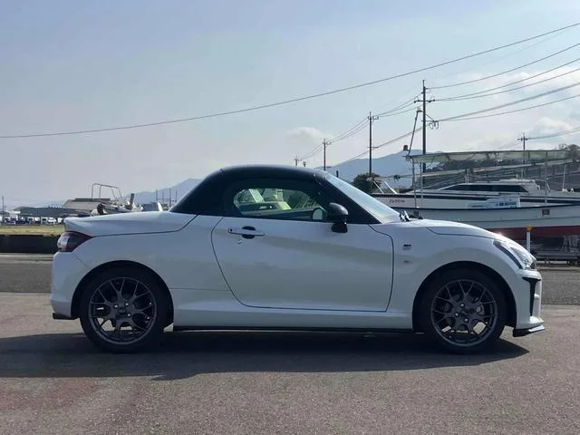 Toyota Copen GR SPORT 2025 — миниатюра 2