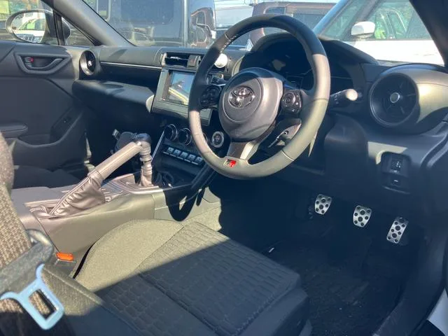 Toyota GR86 RC 2023 — миниатюра 5