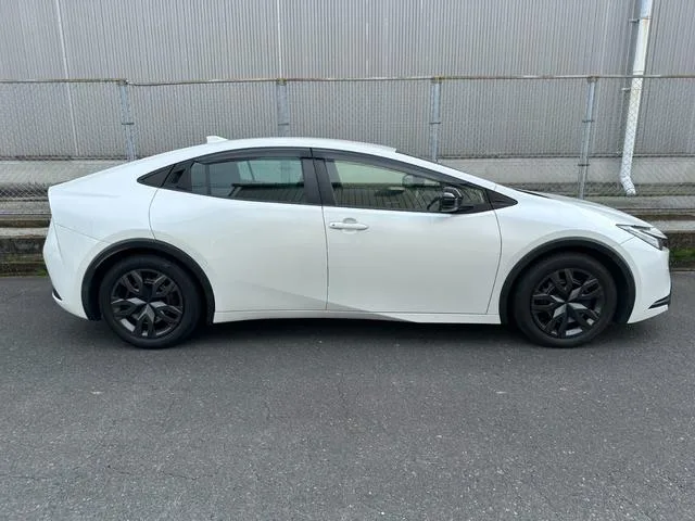 Toyota Prius G 2023 — миниатюра 4