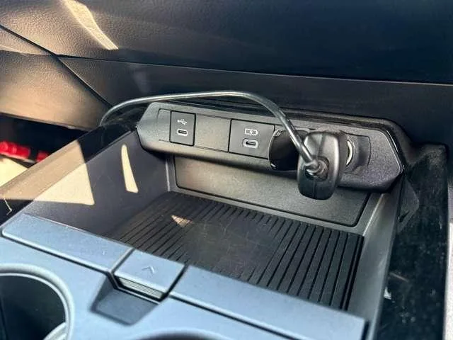 Toyota Prius G 2024 — миниатюра 2