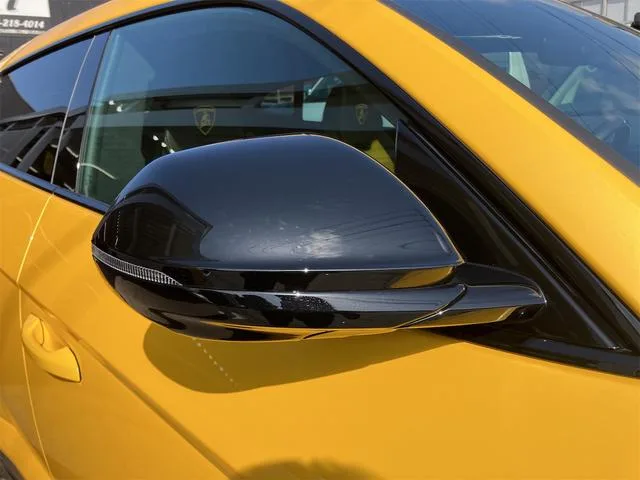 Lamborghini Urus BASE GRADE 2022 — миниатюра 4